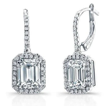 The Elegant Brilliance of Emerald Cut Diamonds