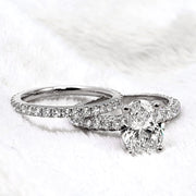 1.90 Ct. Classic Oval Cut Engagement Ring Set G Color VS2 GIA Certified