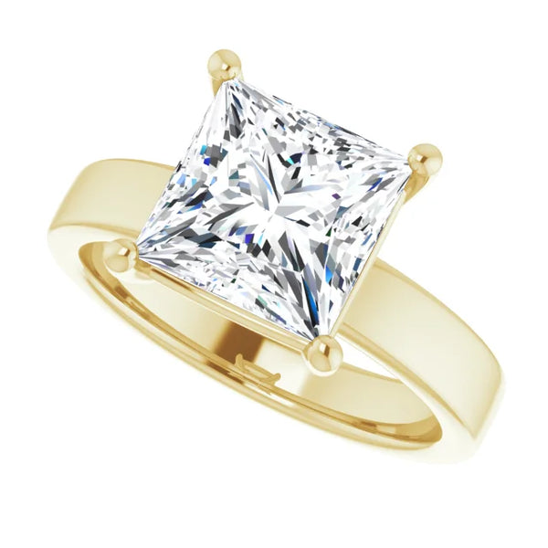 Princess Cut Diamond Solitaire Engagement Ring in yellow gold
