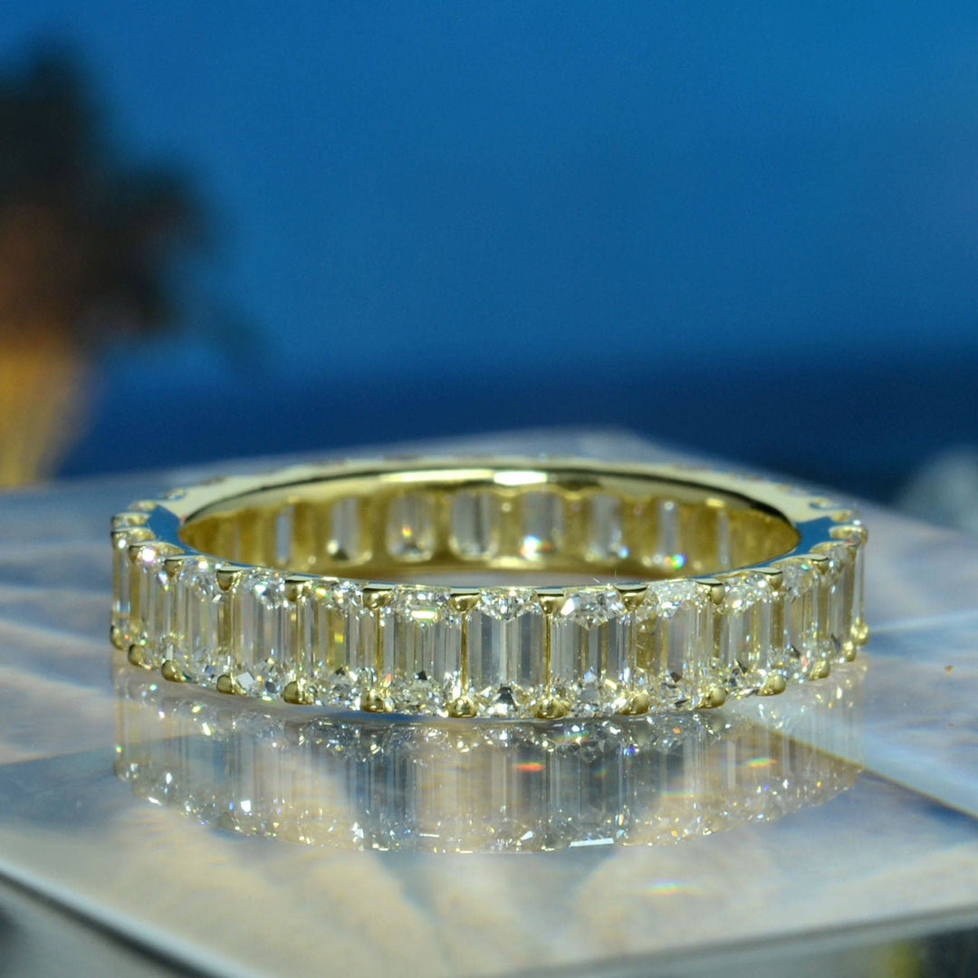 Low Profile Emerald Cut Eternity Band F-G Color VS1 (2.50 Ctw)
