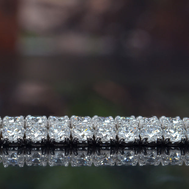 Lab Grown 3-Row Round Cut Tennis Bracelet (14 Ctw.)