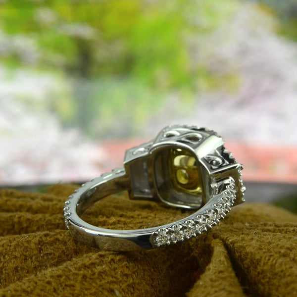 Lab Grown Yellow Cushion Cut with Trapeziod Halo Diamond Ring VVS2 IGI Certified
