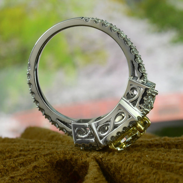 4.20 Ctw Fancy Yellow Cushion & Trapezoids Halo Diamond Ring VS2 GIA