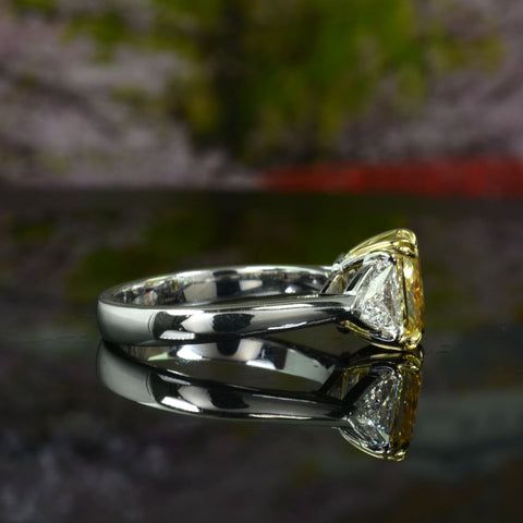 2.60 Ctw Canary Fancy Intense Yellow Elongated Radiant with Trillions 3-Stone Ring VS1 GIA