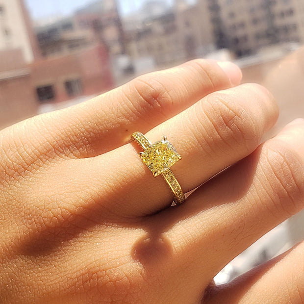 3.25 Ctw Canary Fancy Light Yellow Cushion with Pave Yellow Diamond Ring VS1 GIA