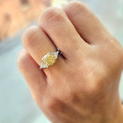 2.80 Ctw Canary Fancy Light Yellow Cushion & Trillion Cut Diamond Ring VS2 GIA