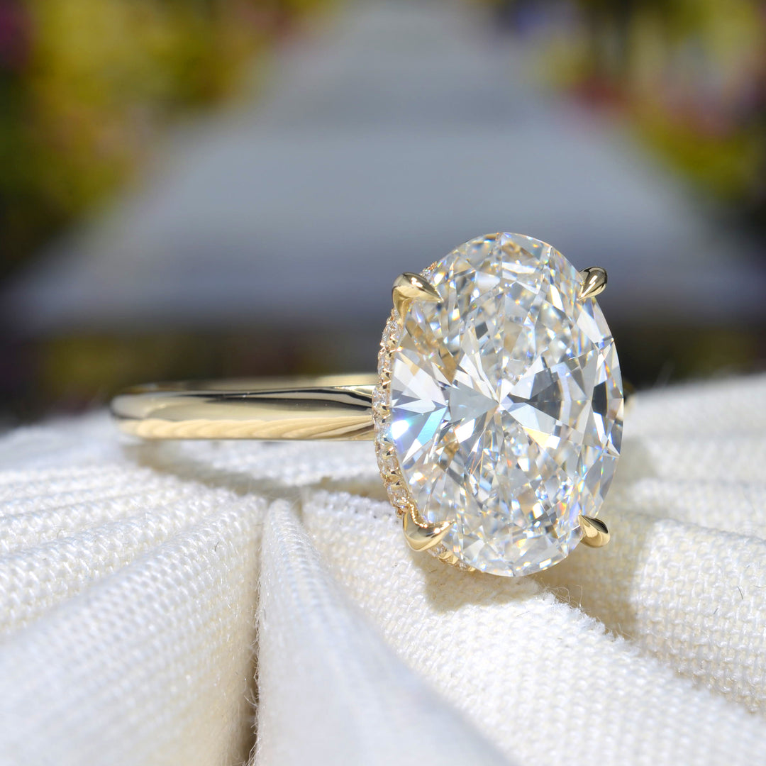 Medea 2.15 Ctw Oval Cut Solitaire Hidden Halo Cathedral Engagement Ring G Color VS1 GIA Certified