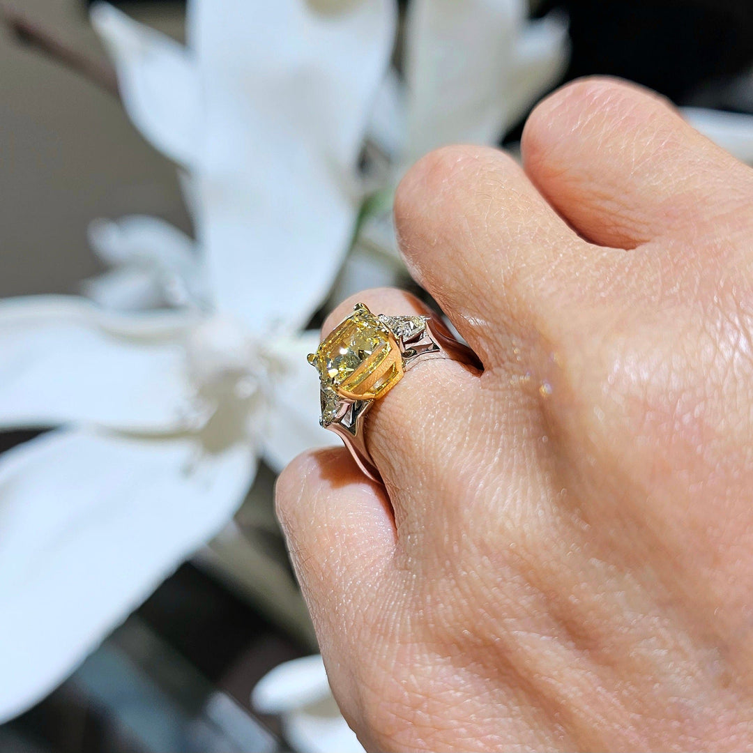 3.70 Ctw Canary Fancy Yellow Cushion & Trillion Cut Diamond Ring VS2 GIA Certified