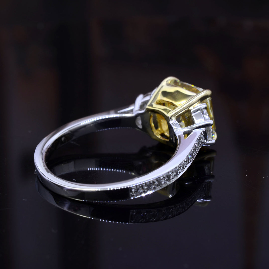 3.90 Ct Canary Fancy Yellow Cushion & Half Moon Diamond Ring VVS1 GIA Certified