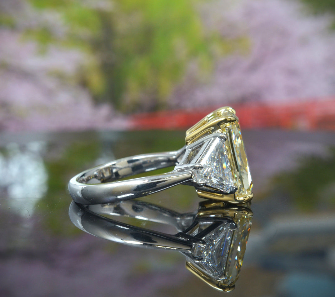 7.80 Ctw Canary Fancy Yellow Elongated Radiant with Trillions 3-Stone Ring VS1 GIA