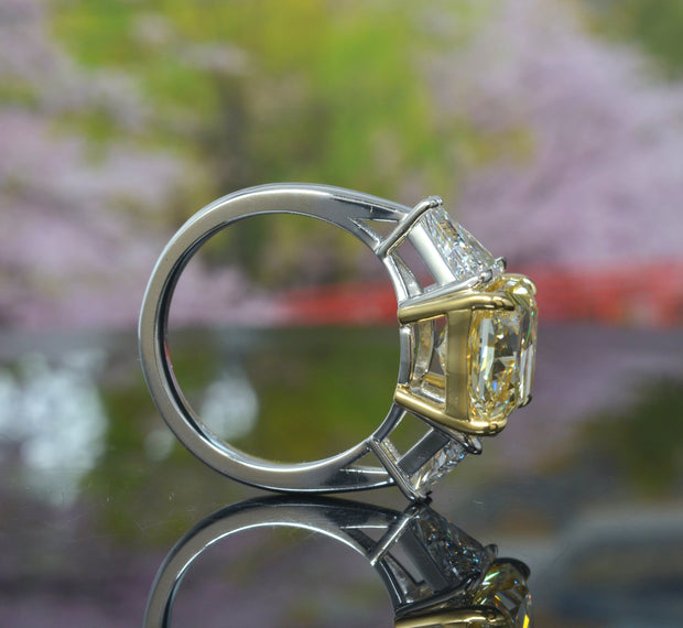 8.80 Ctw Fancy Intense Yellow Elongated Radiant & Trillions 3-Stone Ring VS1 GIA