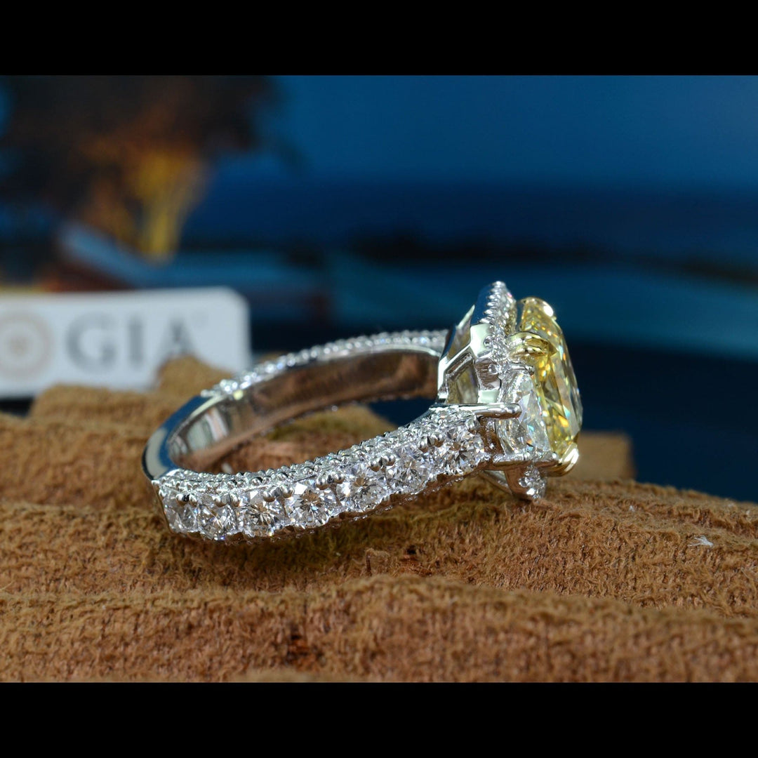 6.50 Ctw Canary Fancy Yellow Rectangle Radiant Cut Diamond Ring VVS1 GIA Certified