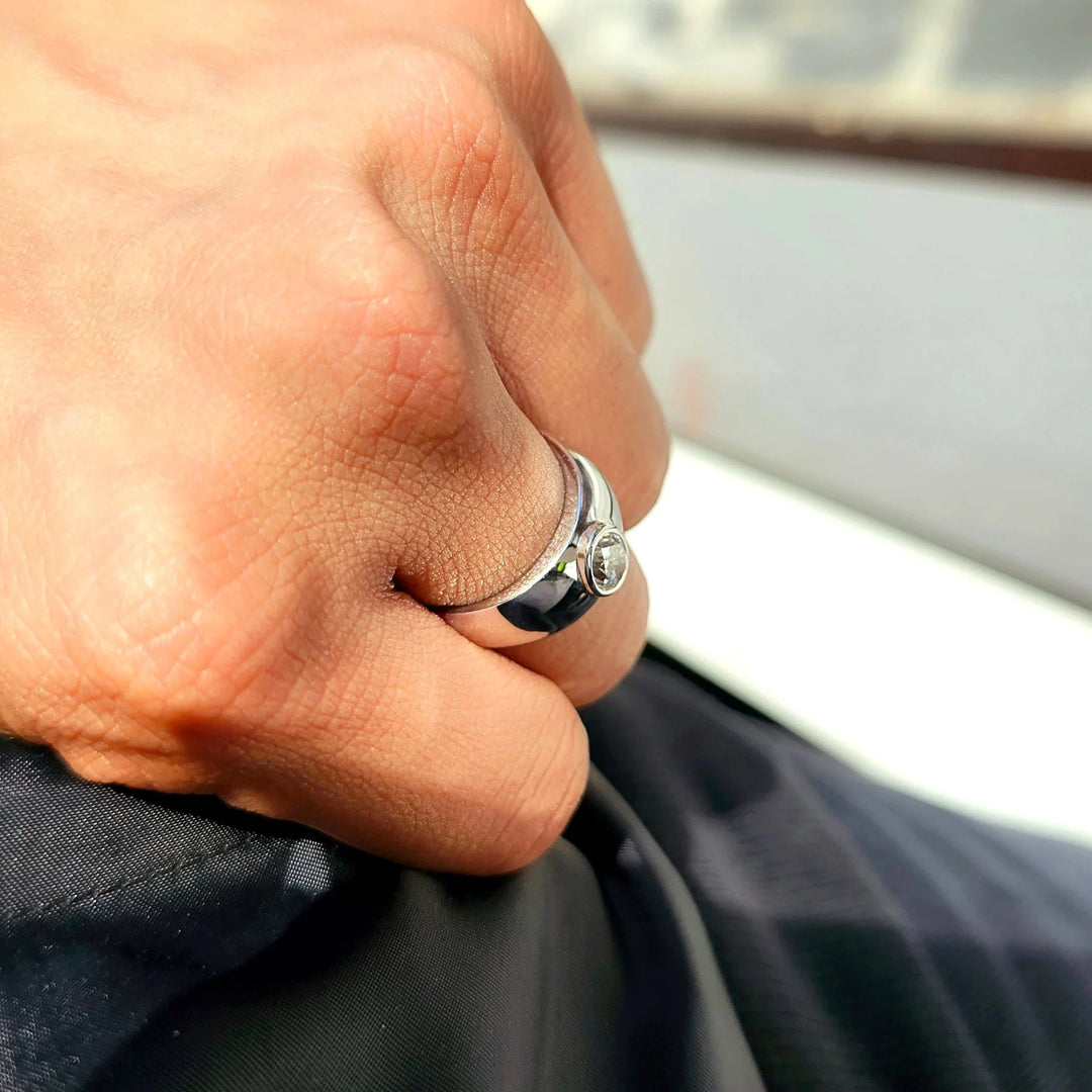 Lab Grown Men's Bezel Oval Cut Diamond Ring IGI Certified