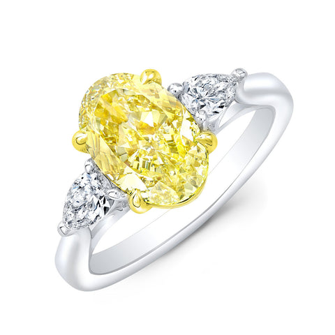 2.70 Ctw Canary Fancy Light Yellow Oval Cut & Pear Cut Diamond Ring VVS1 GIA