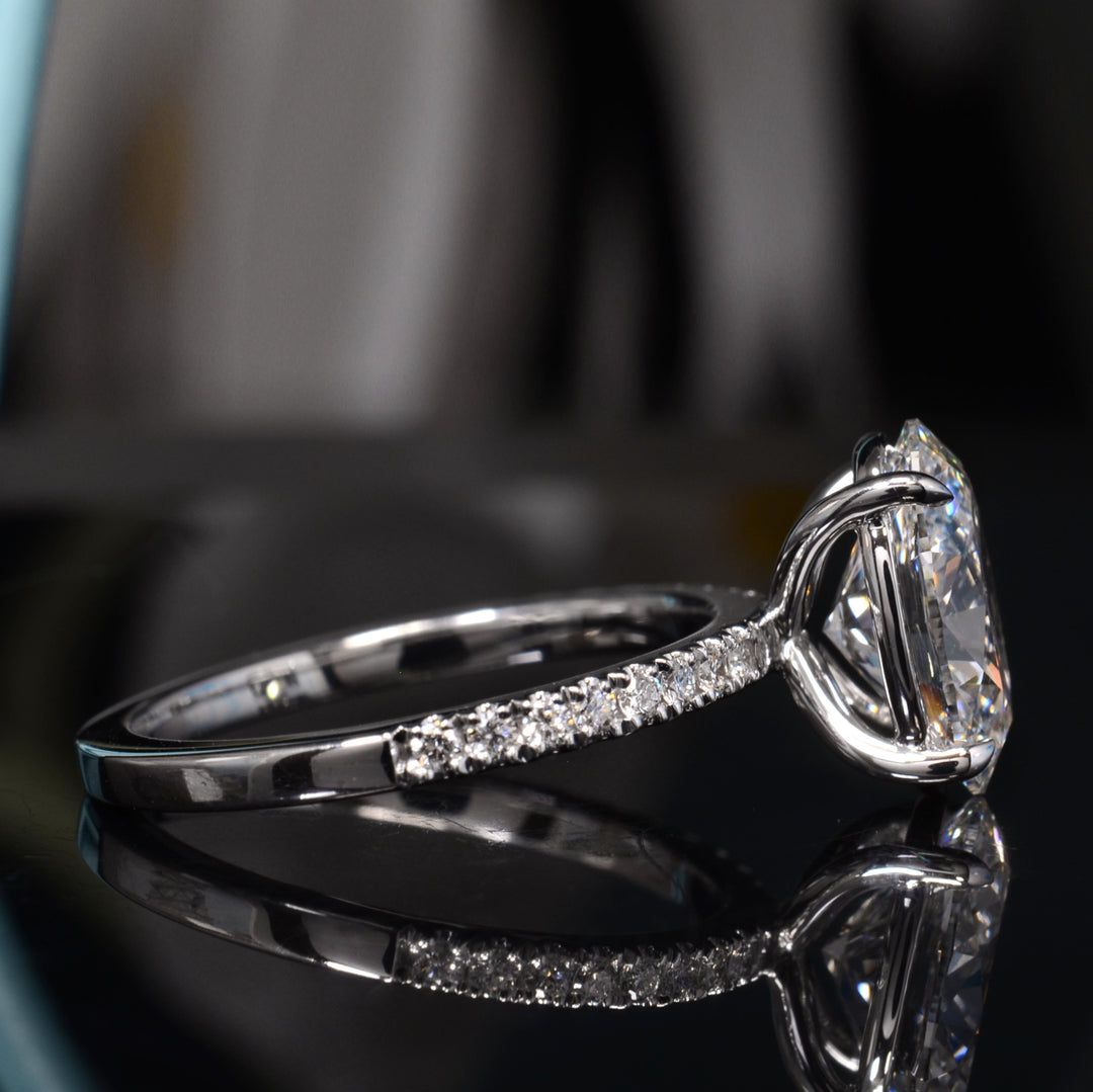 Oval Engagement Ring Set | 2.90 Ct. H Color VS2 GIA Certified