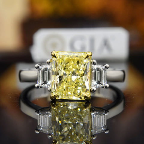 4.20 Ctw Fancy Light Yellow Radiant Cut & Trapezoid Ring VS1 GIA