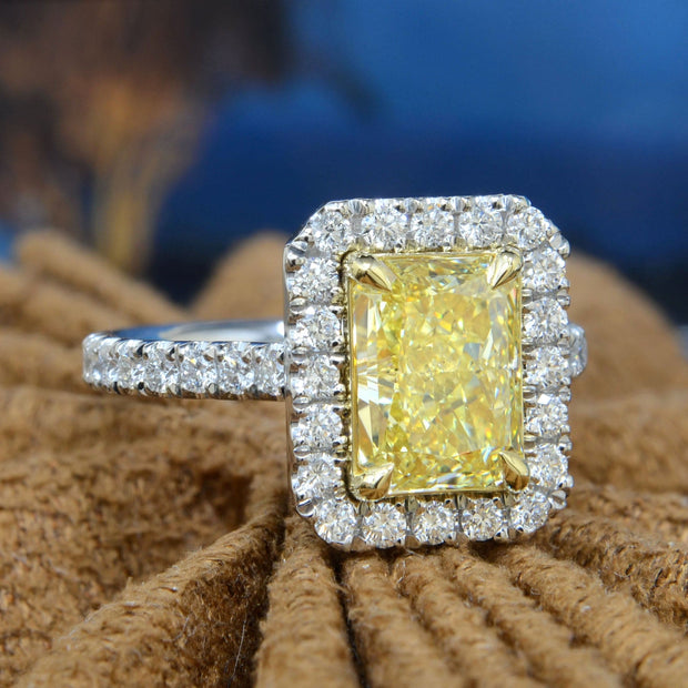 2.40 Ctw Halo Fancy Intense Yellow Elongated Radiant Cut Eternity Ring VS1 GIA