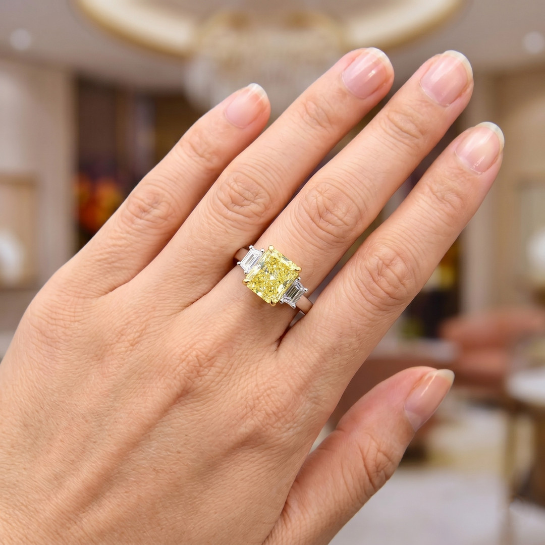 Lab Grown Yellow Radiant & Step Cut Trapezoids 3-Stone Ring VVS2 IGI Certified
