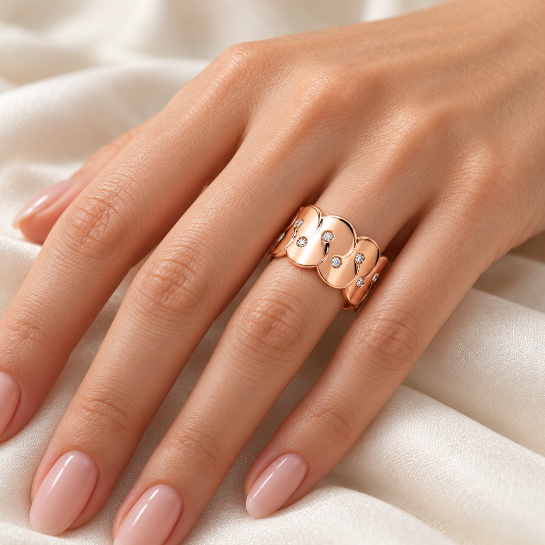 High Polish Scallop Wedding Band 10.5mm