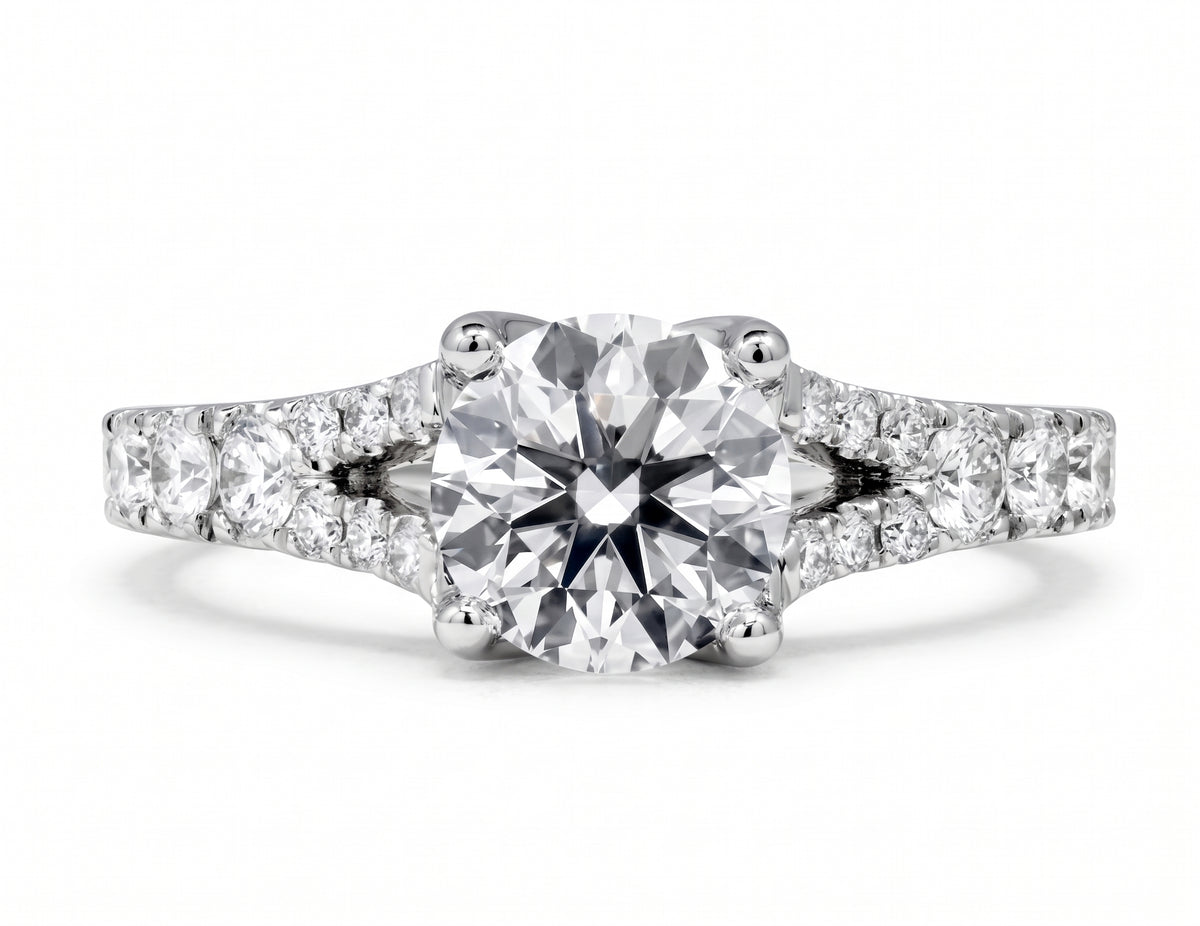 Split_shank_engagement_ring_white_gold
