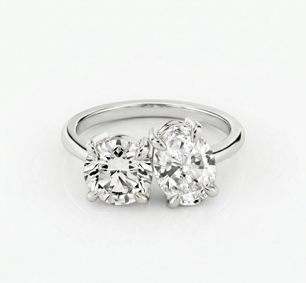 Lab Grown Toi et Moi Oval & Round Diamond Ring D,VVS1 IGI Certified
