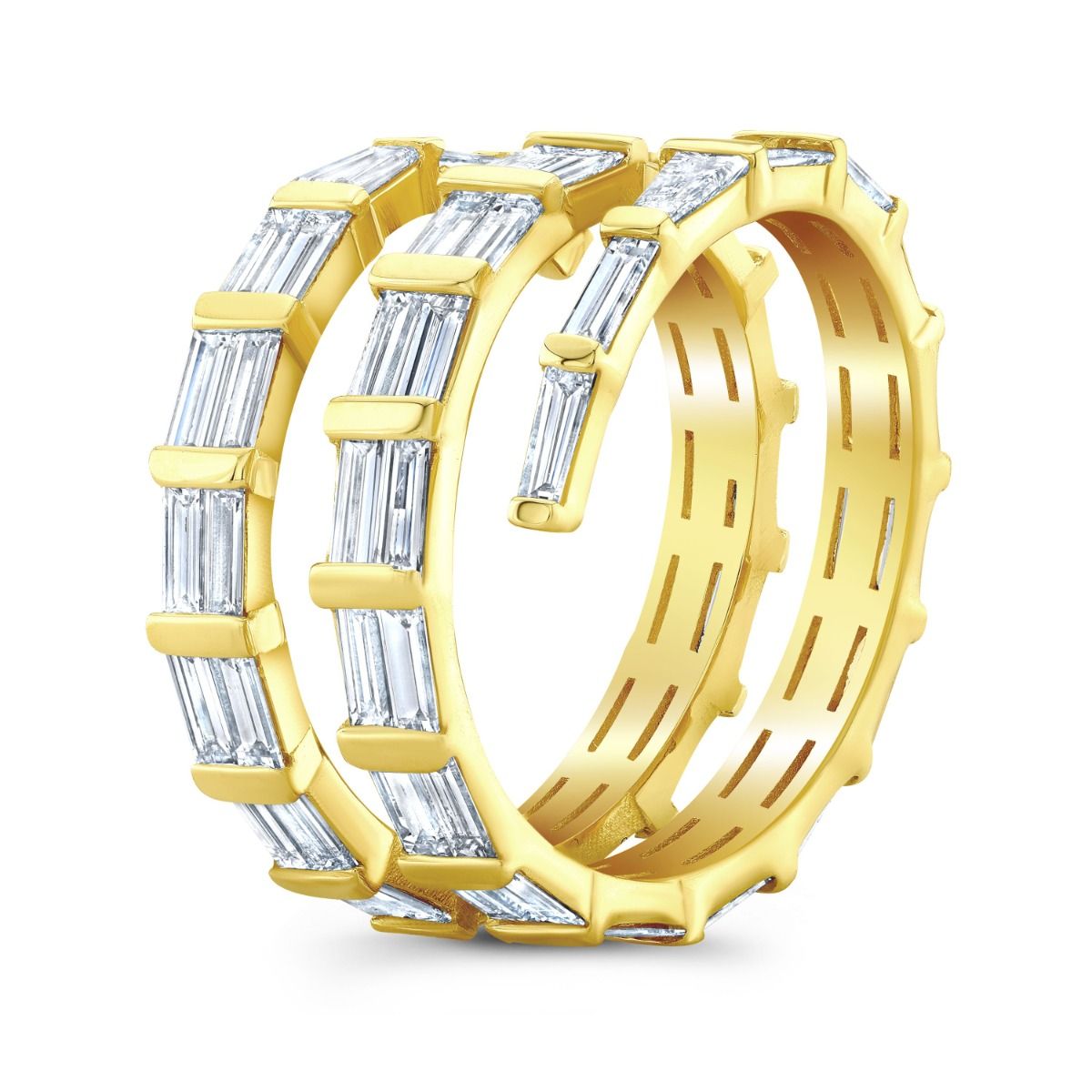 Wrap around diamond ring with baguettes yellow gold
