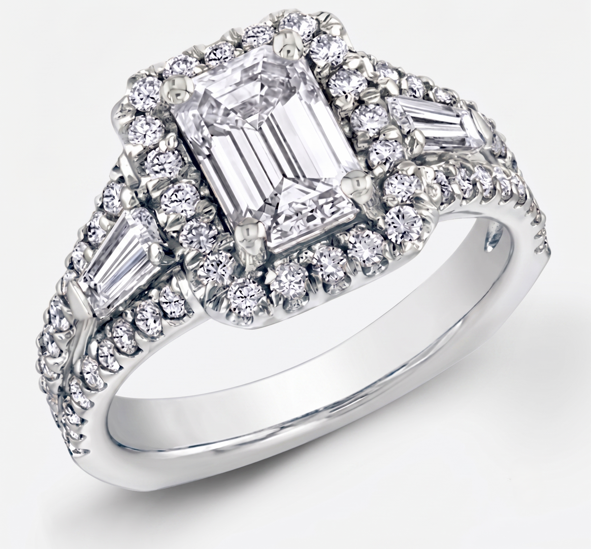 Emerald_baguette_halo_split_shank_white