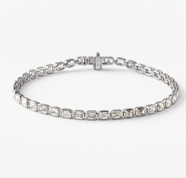 Lab Grown Bezel Emerald Cut Tennis Bracelet (6.5 Ctw.)