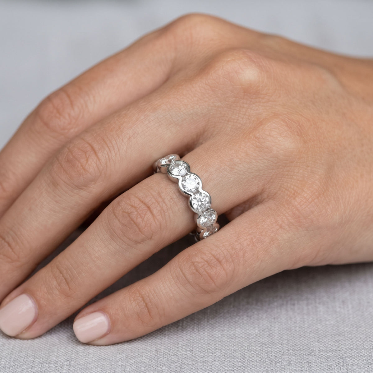Round_cut_half_bezel on finger 