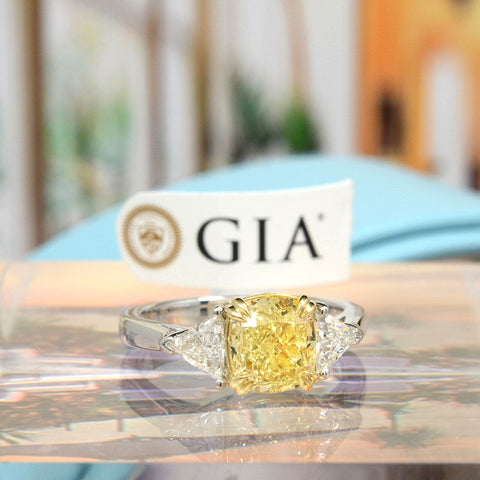 2.80 Ctw Canary Fancy Yellow Cushion & Trillion Cut Diamond Ring VVS2 GIA