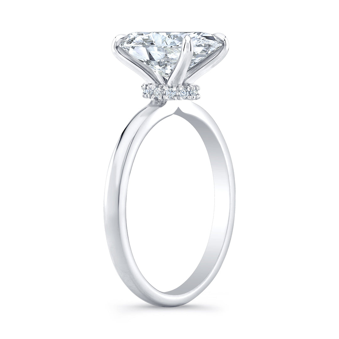 1.80 Ctw Oval Cut Solitaire Hidden Halo Engagement Ring E Color SI1 GIA Certified