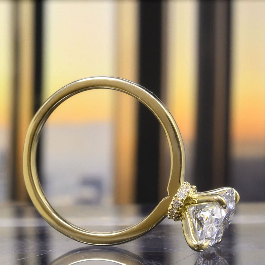 1.80 Ctw Oval Cut Solitaire Hidden Halo Engagement Ring E Color SI1 GIA Certified