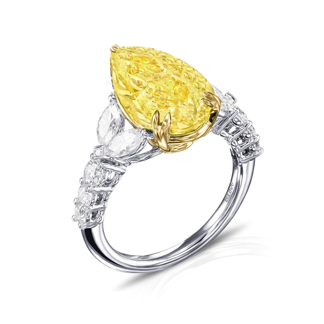4.15 Ctw Fancy Light Yellow Pear Cut, Marquise & Round Diamond Ring VS1 GIA