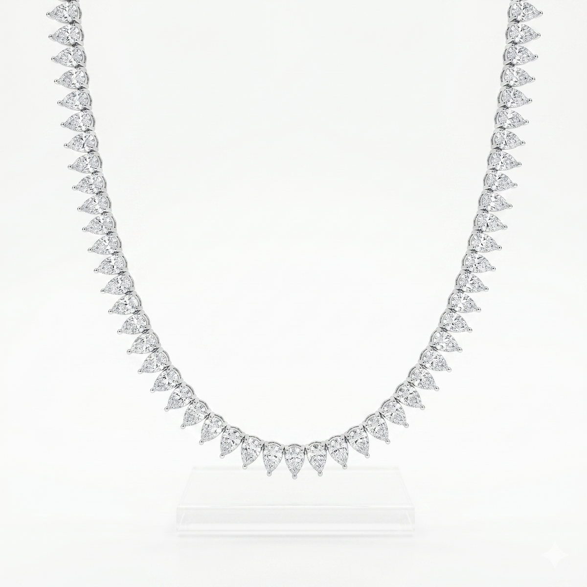 Pearcuttennisneckalce whitegold allwhitebg