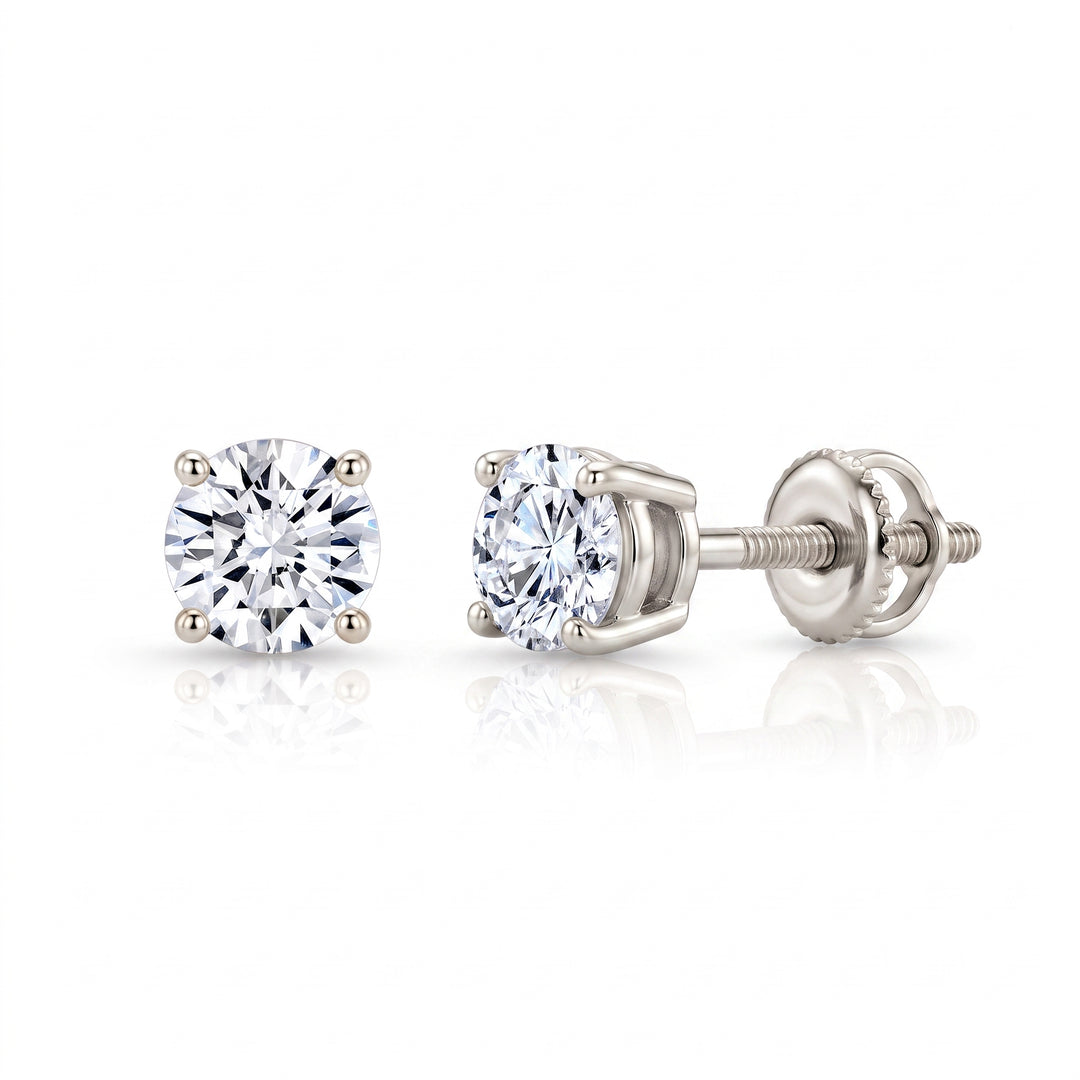 Natural 0.70 Ctw Round Cut Stud Earrings