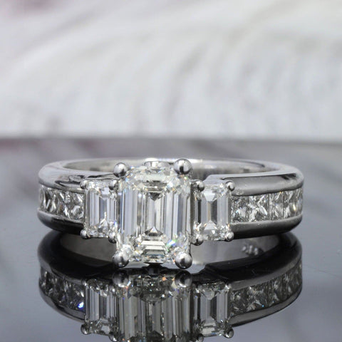 Emerald Cut Engagement Ring 