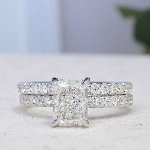 4.00 Ct. Radiant Cut Engagement Ring Set H Color VVS2 GIA Certified