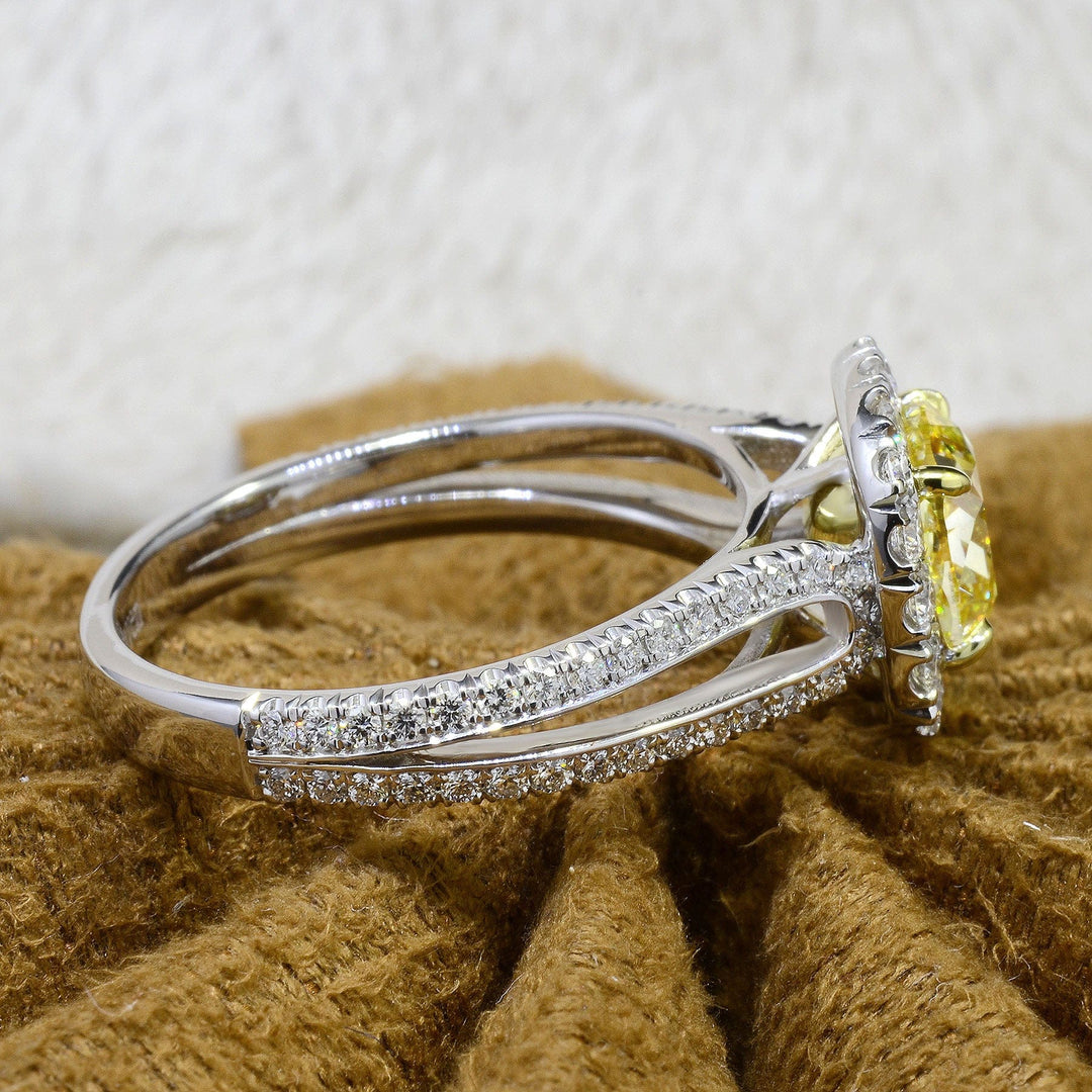 1.65 Ct. Canary Fancy Yellow Radiant Cut Diamond Engagement Ring VS1 GIA Certified