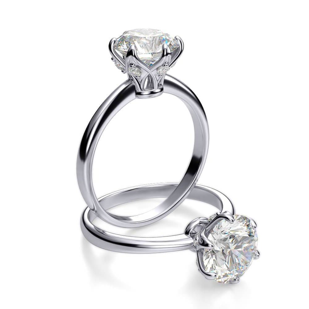 Solitaire engagement ring
