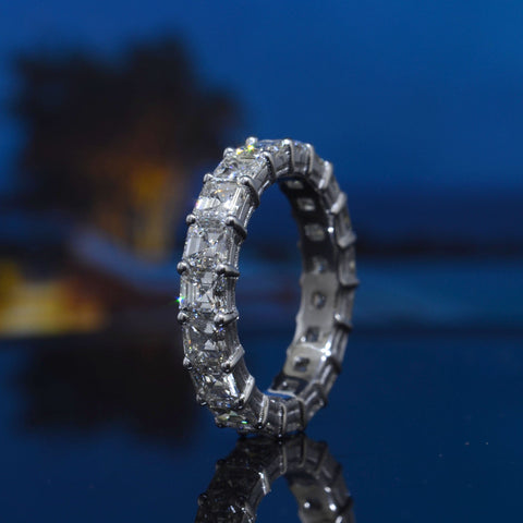 asscher cut eternity band - view from side