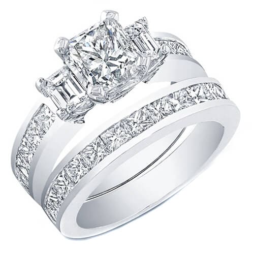 Princess cut diamond engagement set 