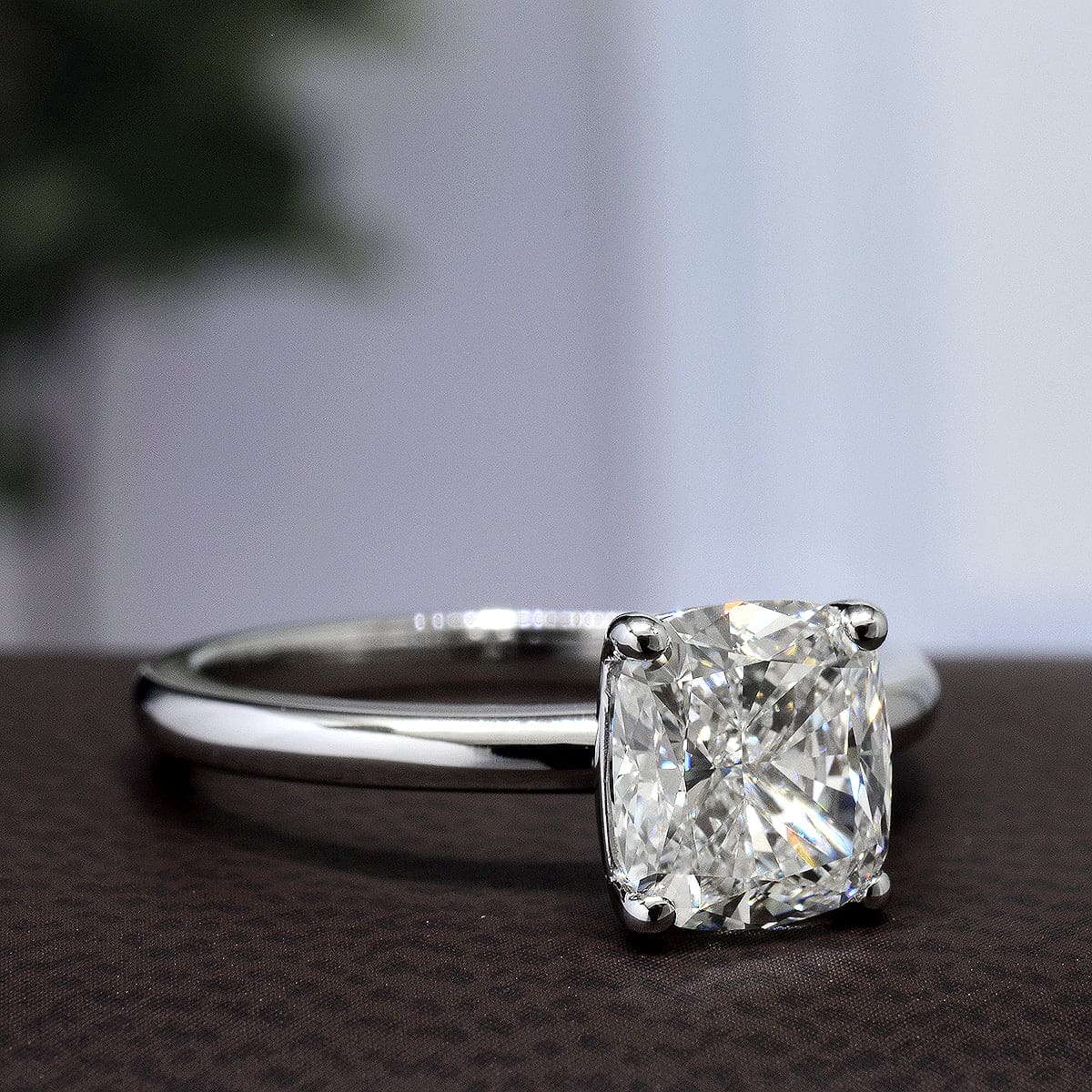 Solitaire diamond ring