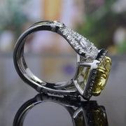 3.26 Ct Unique Canary Fancy Yellow Radiant Cut Diamond Ring VS1 GIA Certified