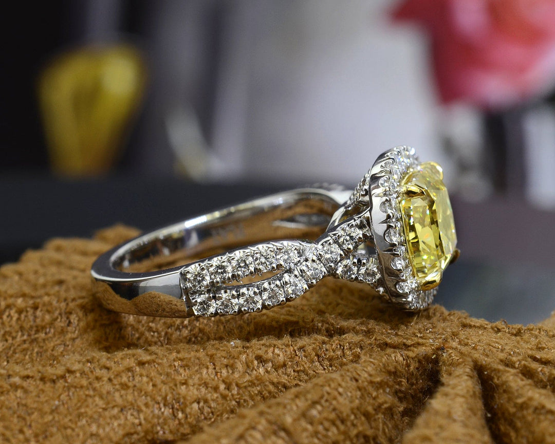 2.30 Ctw Canary Fancy yellow Cushion Cut Split Shank Diamond Ring VVS1 GIA Certified