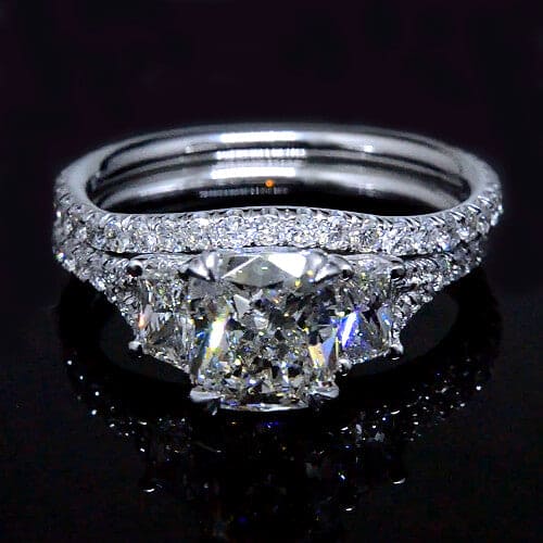 Cushion & trapezoids 3 stone engagement ring