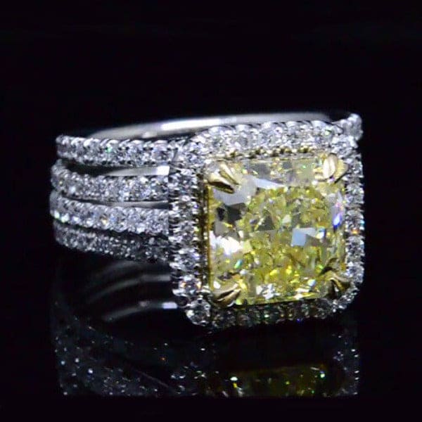 Canary fancy yellow square radiant cut diamond ring set