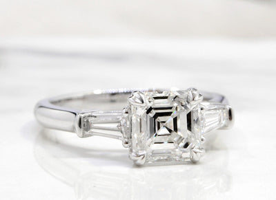 Asscher Cut & Baguettes 3Stone Diamond Ring