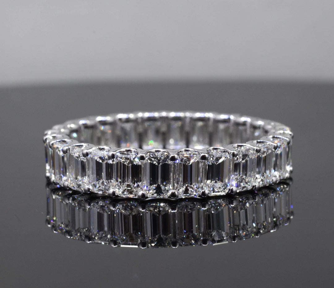 U-Setting Emerald Cut Eternity Band F-G Color VS1 (2.50 Ctw)