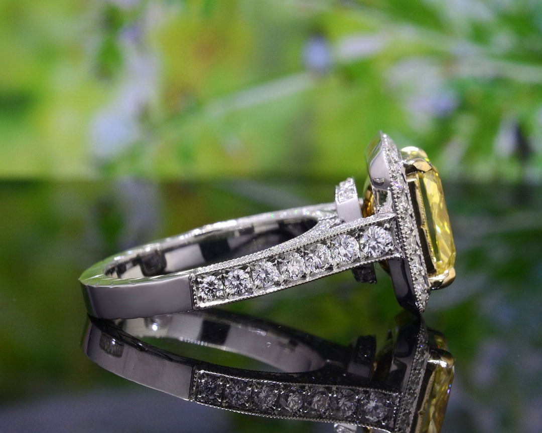 3.10 Ctw Canary Yellow Radiant Cut Vintage Art-Deco Ring VS1 Clarity GIA Certified