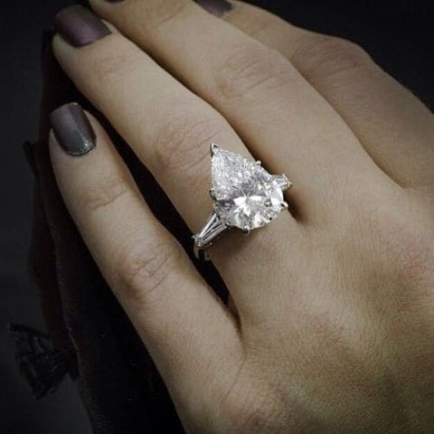 Stone Diamond Engagement Ring Pear Cut w Baguette E Color SI1